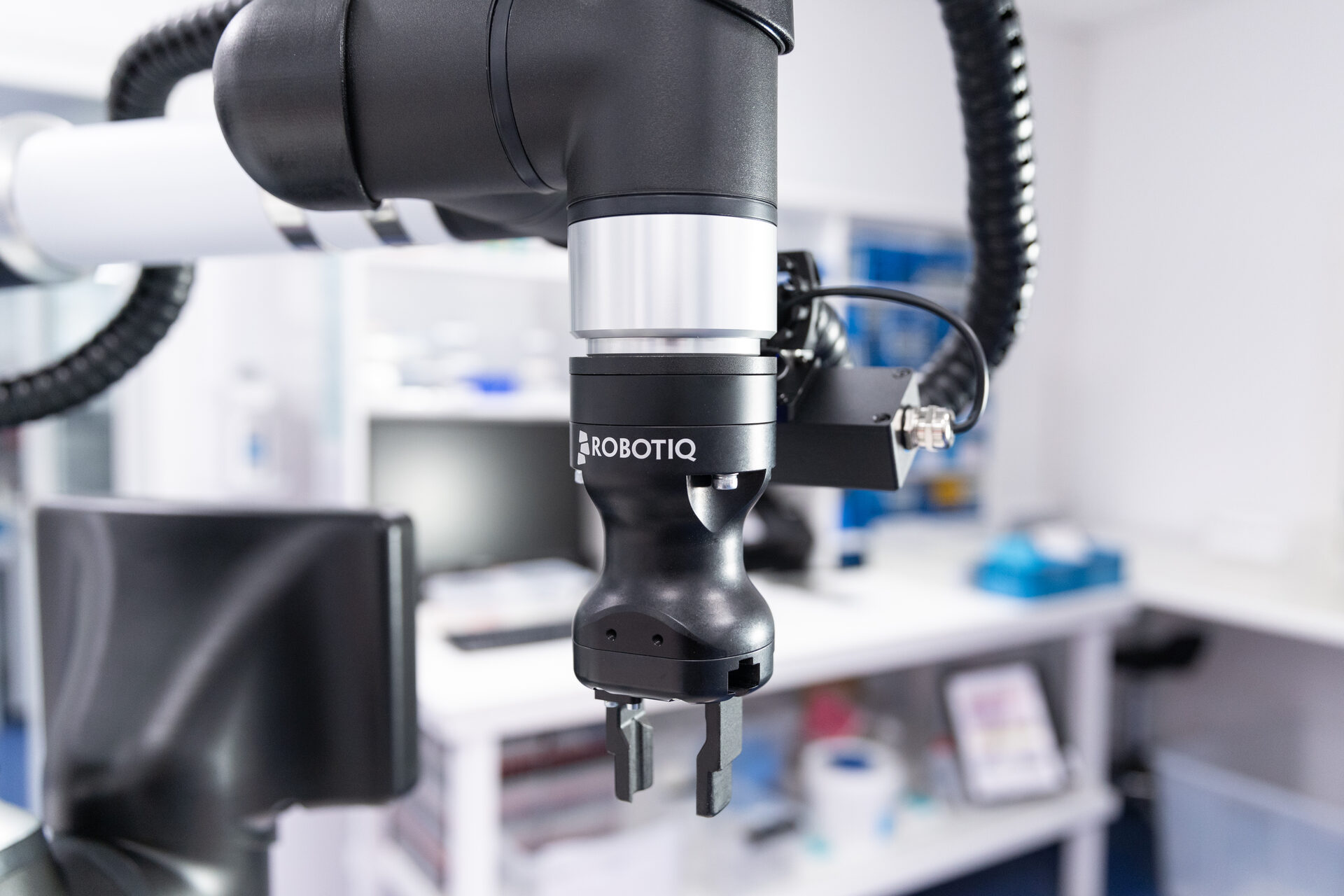 uLab Mobile in laboratory