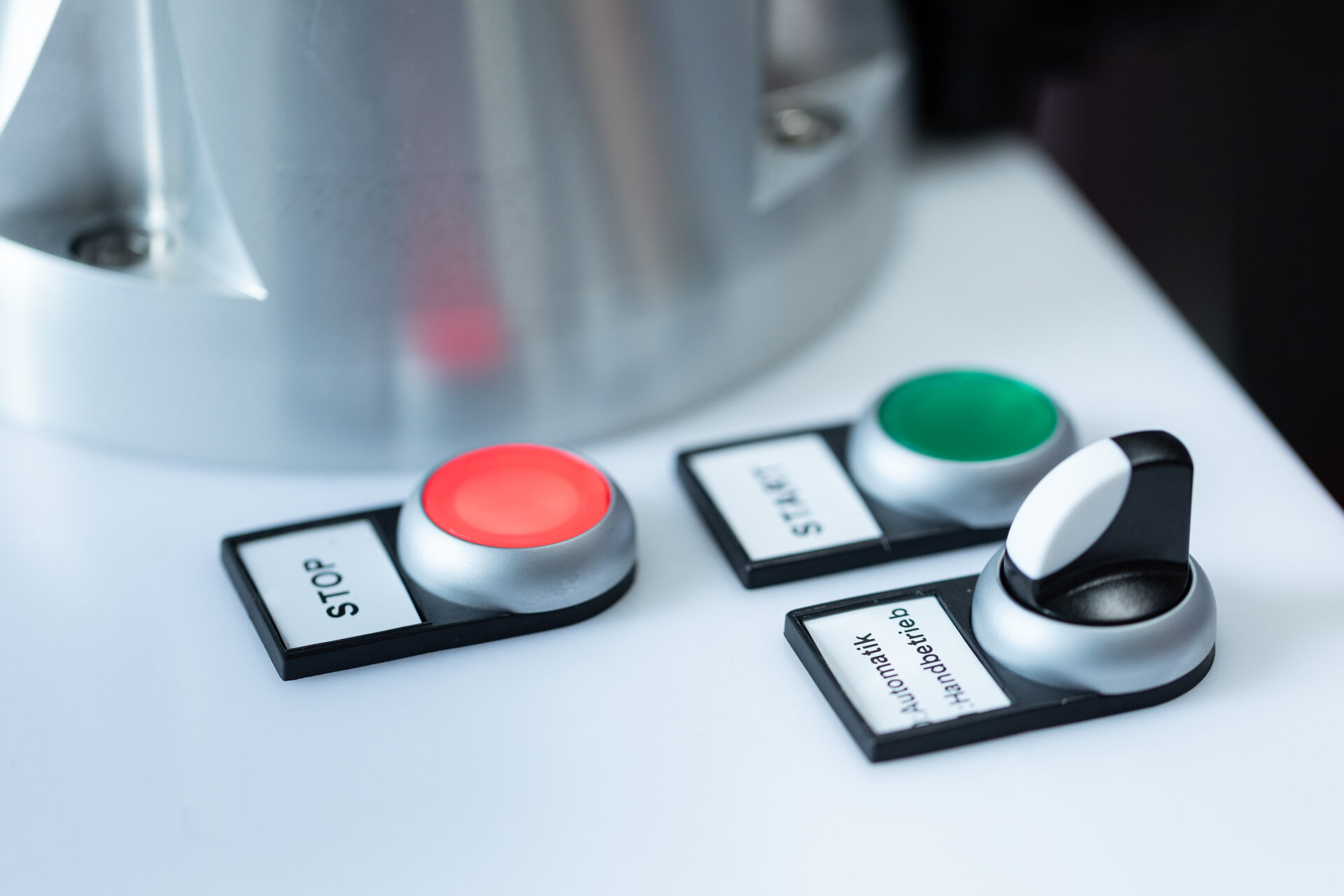 uLab Mobile close-up